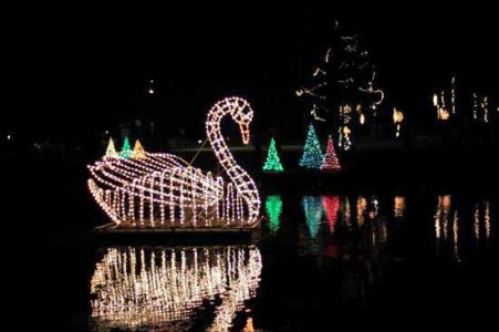 The Shoals Celebrates Christmas and the Trouble With Hooligans Image